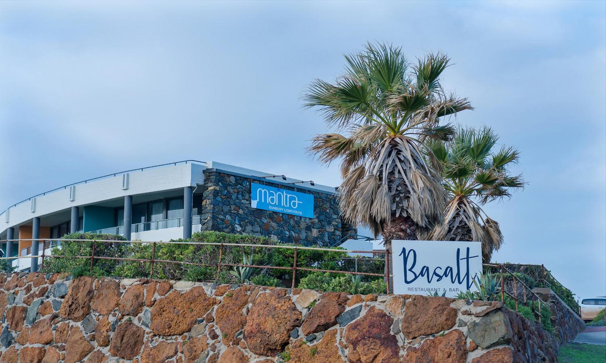 Mantra Bunbury Hotel Exterior photo
