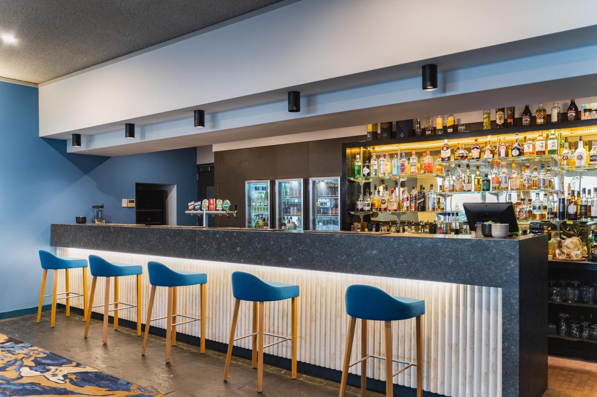 Mantra Bunbury Hotel Exterior photo