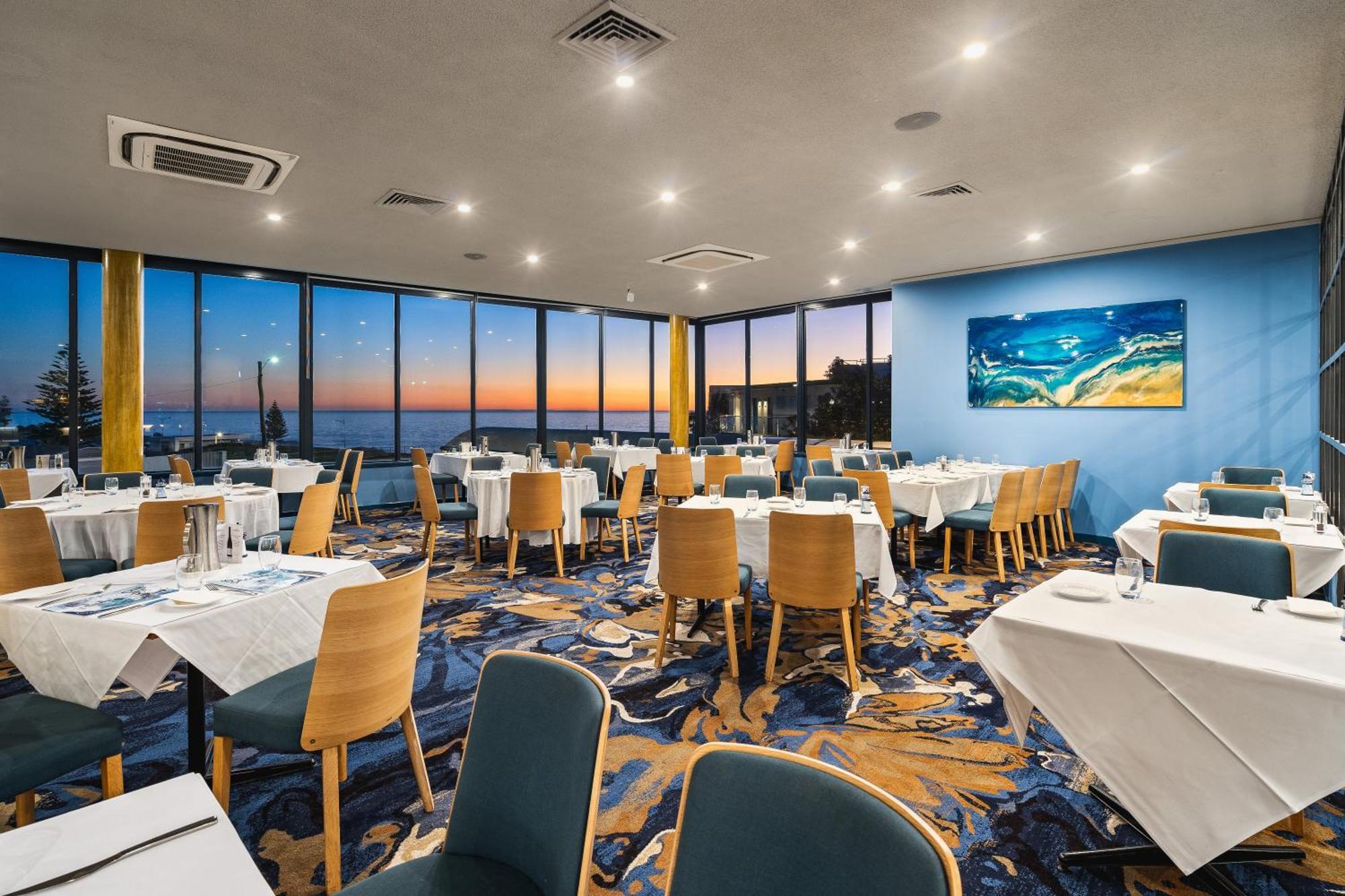 Mantra Bunbury Hotel Exterior photo