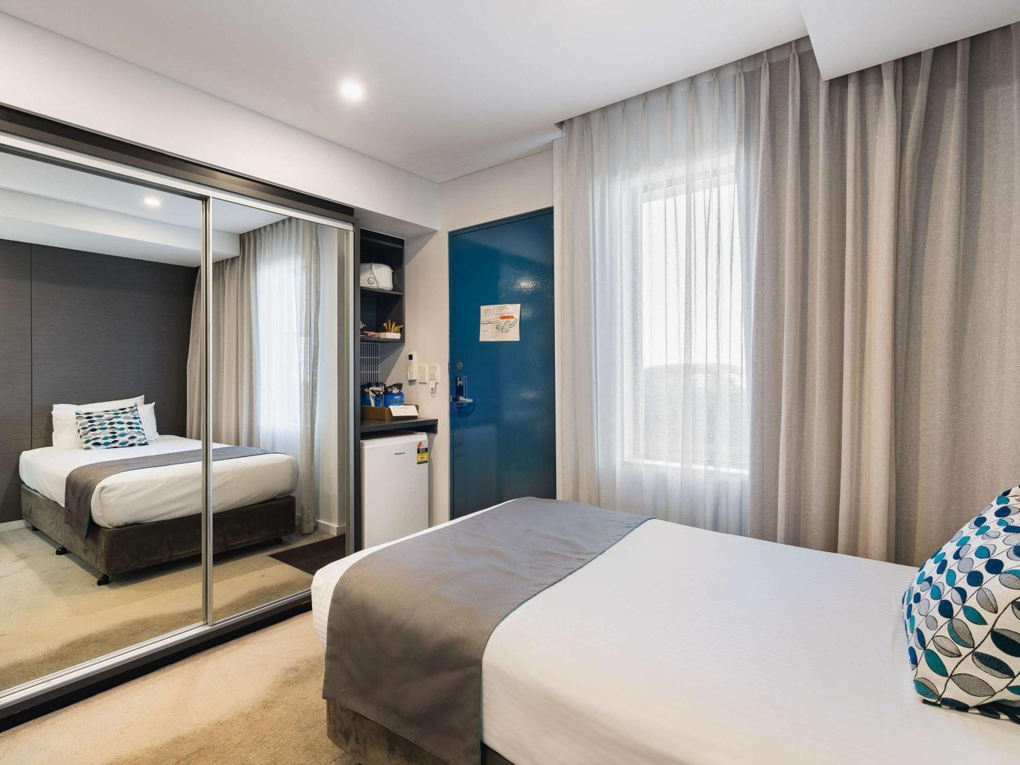Mantra Bunbury Hotel Exterior photo