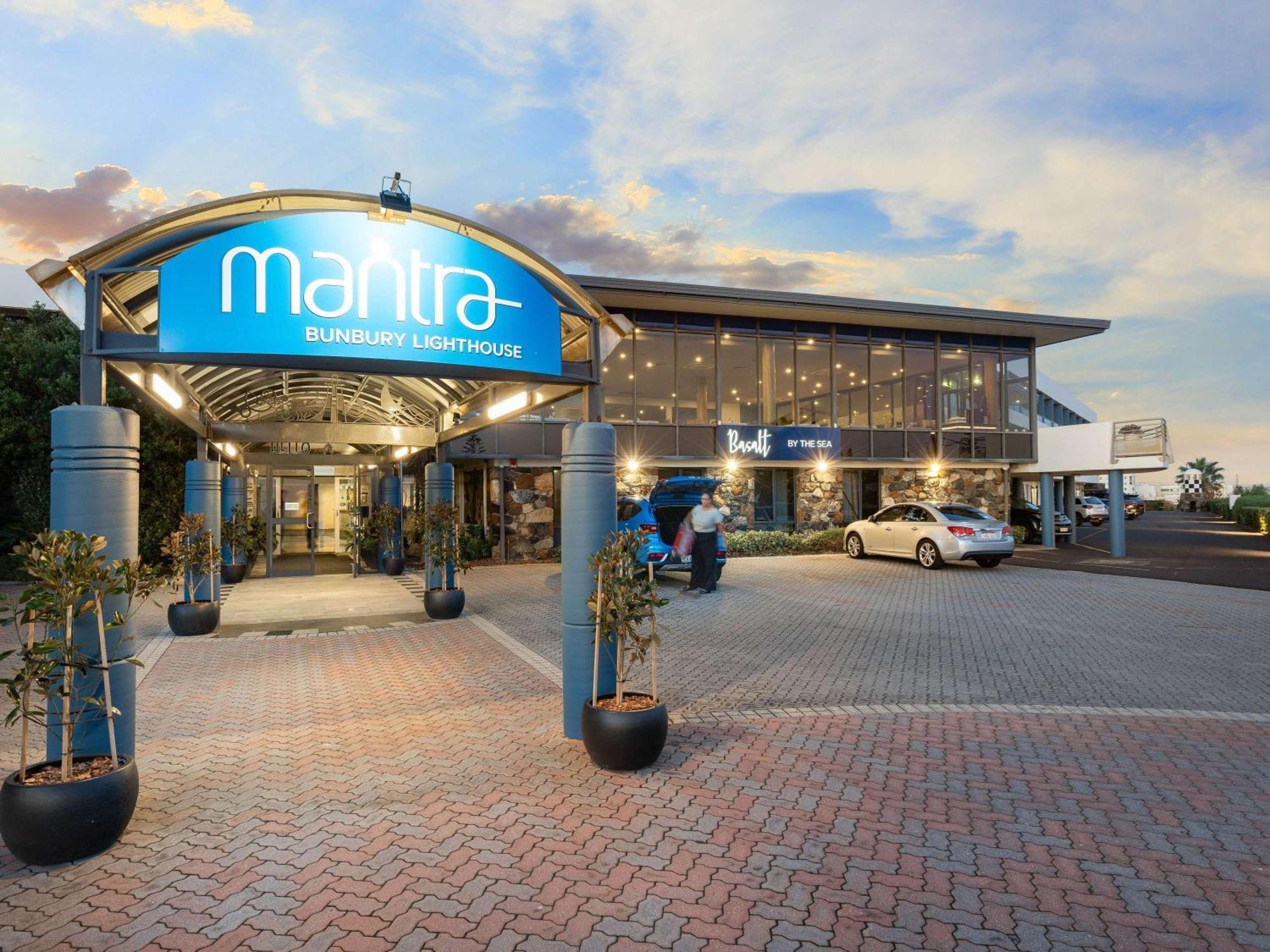 Mantra Bunbury Hotel Exterior photo